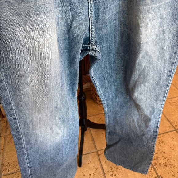 Cinch Men’s Light Blue Relaxed Fit Jeans - Picture 8 of 15